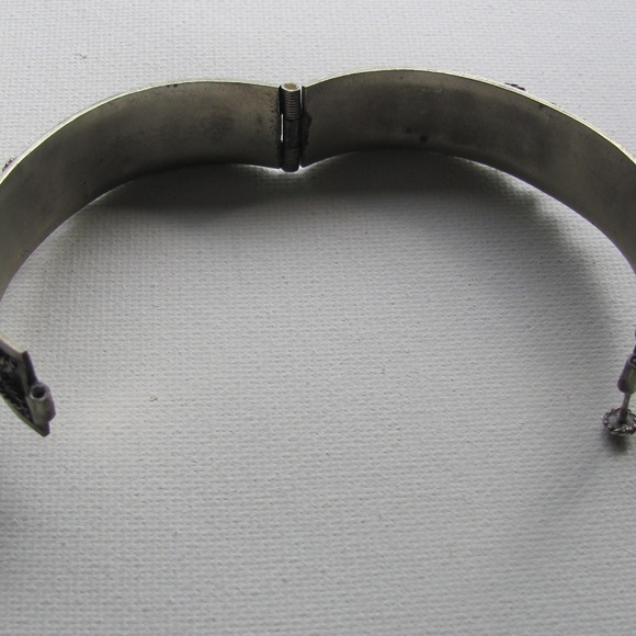 Antique Italian Alpaca Bangle Bracelet - Picture 5 of 6